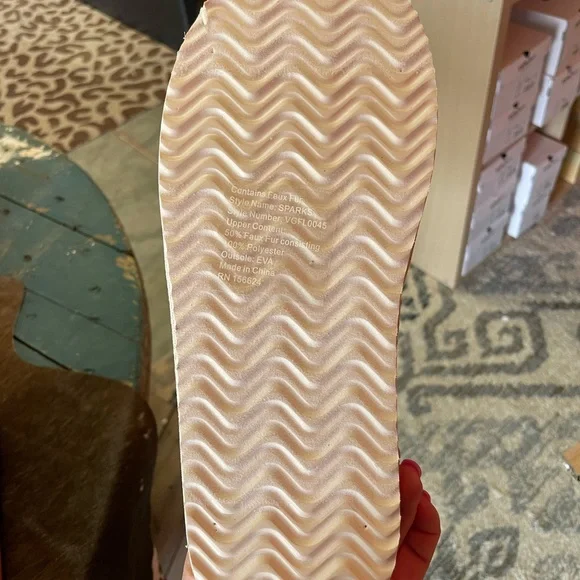 Very G Sparks - Picture 4 of 5